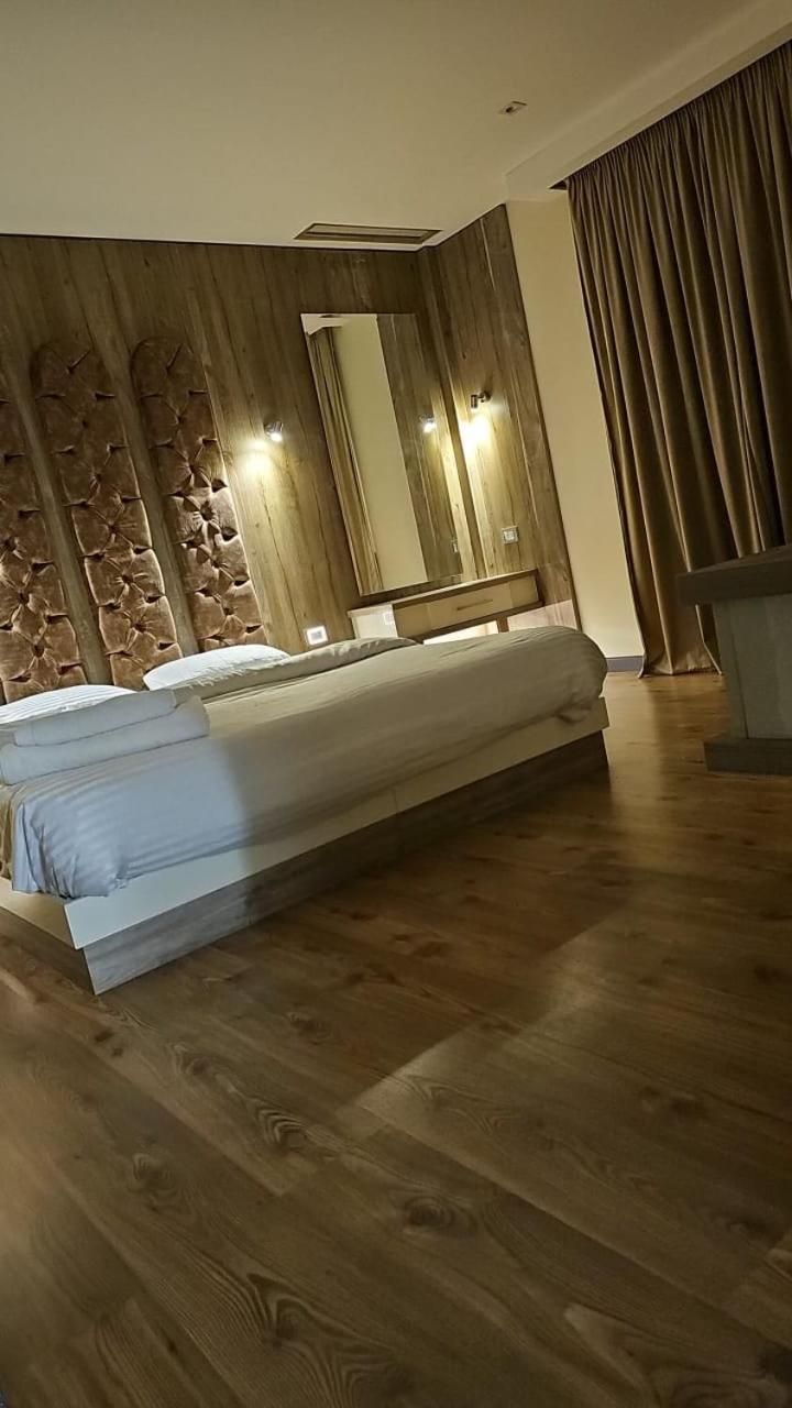 Sheraton Ocean 503 - Private * Cairo