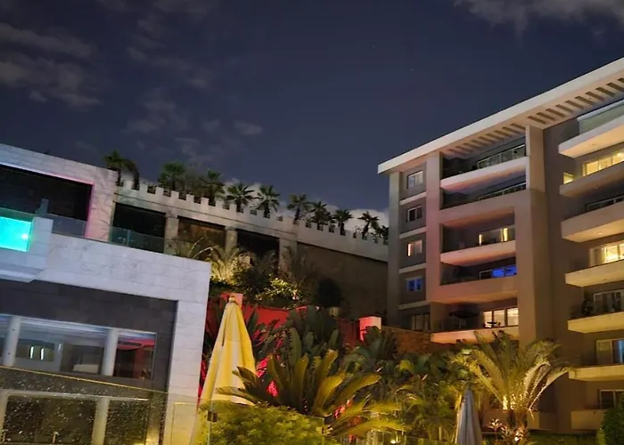 Sheraton Ocean 503 - Private Apartments